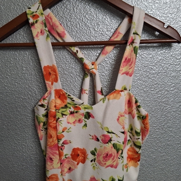 Fashion Magazine Floral Mini Dress 0 - Picture 2 of 7